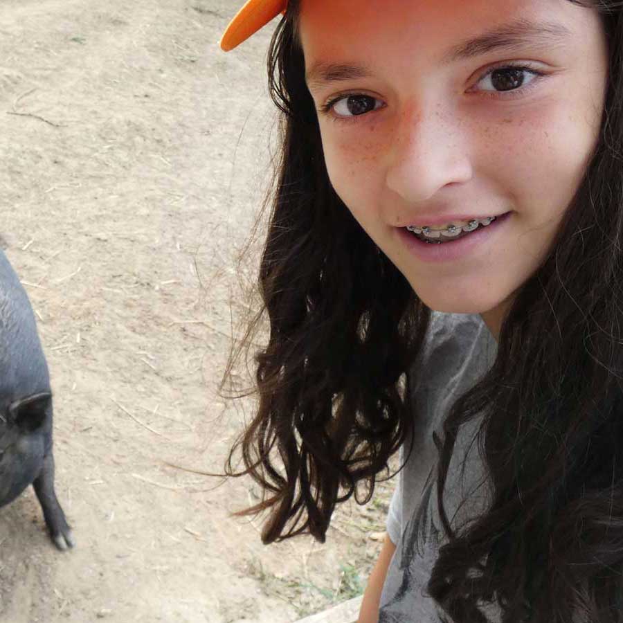 À 13 ans, Simon s’engage pour les cochons... et bien plus encore&nbsp;!